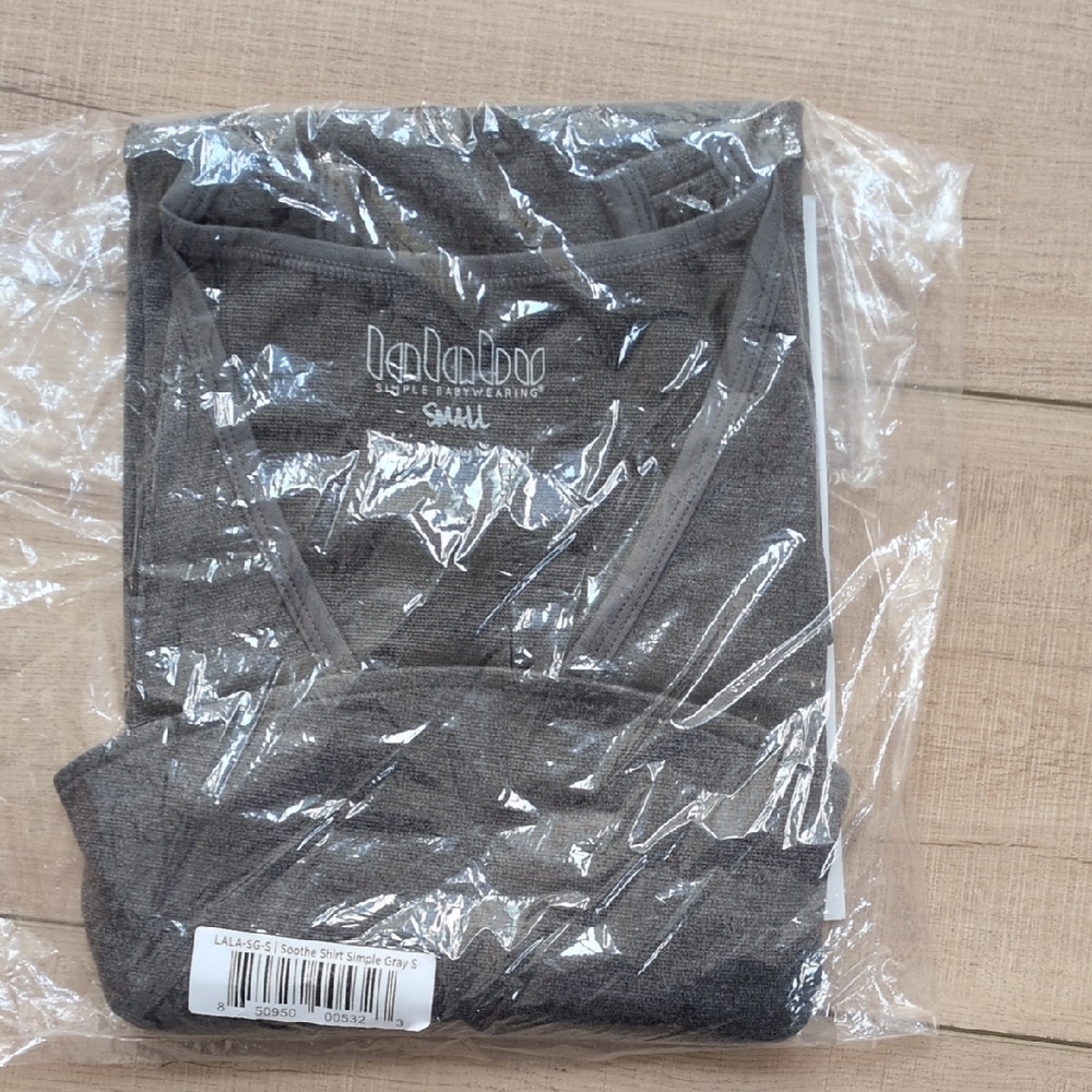 Lalabu Soothe shirt